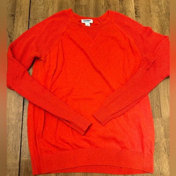 Old Navy women’s sweater - medium - Picture 1 of 4